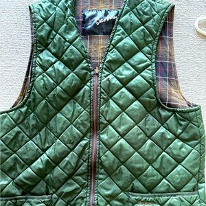 Men’s Barbour vest.